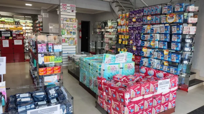 DROGARIA COMPLETA À VENDA | PRONTA PARA FUNCIONAR