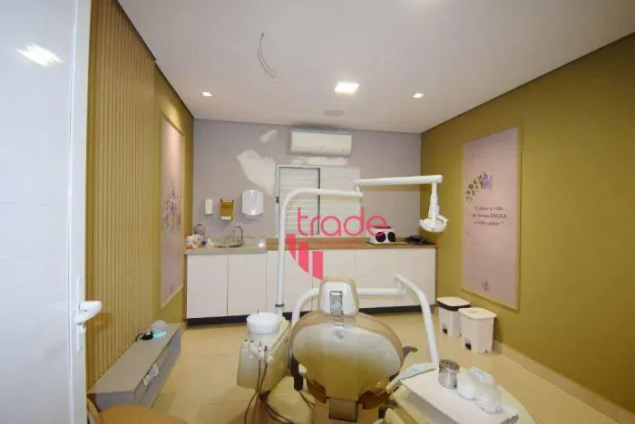 Sala Comercial em Clínica Odontológica e Médica no Bairro Campos Elíseos em Ribeirão Preto