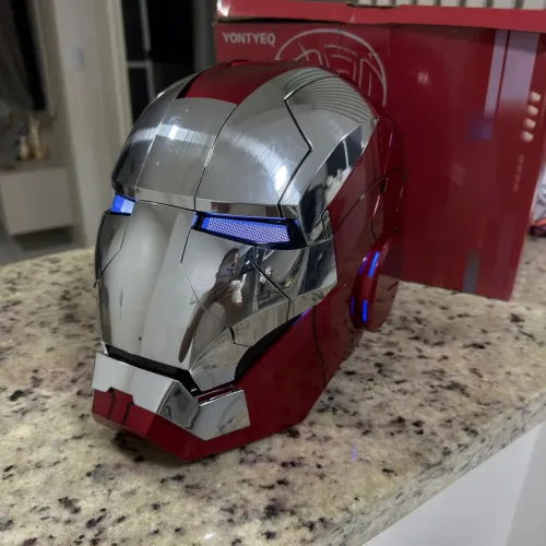 Máscara homem de ferro
