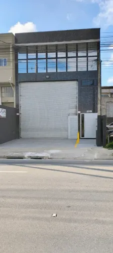Prédio Comercial /Industrial em Jundiapeba Mogi das Cruzes - SP com 400m²