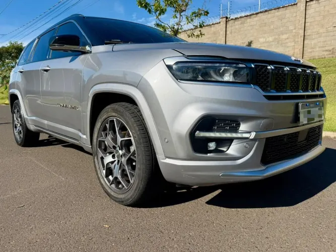 Jeep Commander Overland T270 1.3 TB Flex AUT 2023