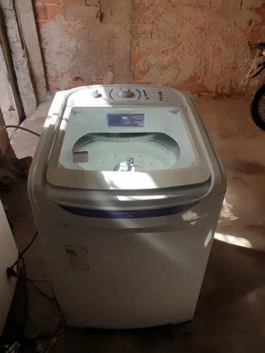 VENDO Maquina Electrolux 13Kg Seminova
