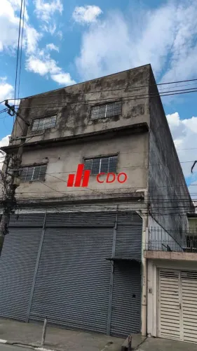 Prédio Comercial para Locação no Jardim Dom José, em Embu das Artes-SP: com 3 pisos 320m²