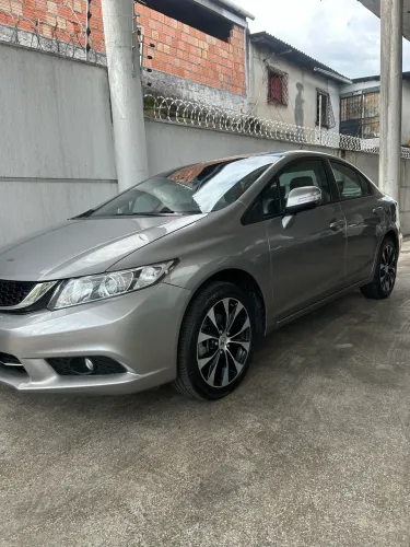 Honda Civic Sedan LXR 2.0 Flexone 16V Aut. 4P 2016