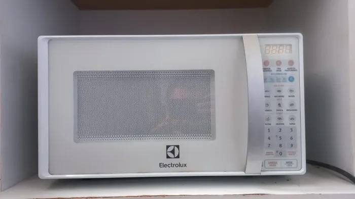 Microondas Eletrolux 12L