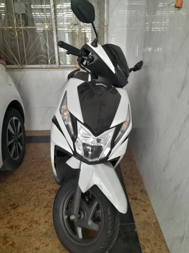 Honda Elite 125 Branca 2026