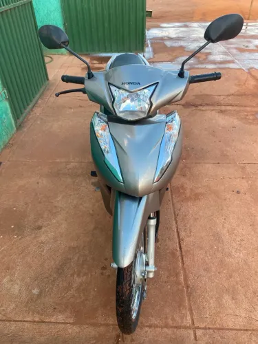 HONDA BIZ 110i ES - 2023 | 16.000 KM