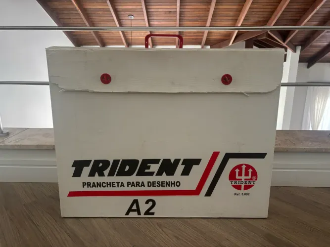 Prancheta Trident A2 com Régua Paralela   