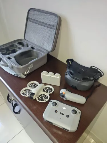 Dji neo combo + goggles n3 e motion controller