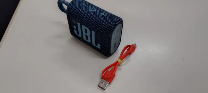 Caixa JBL Go 3