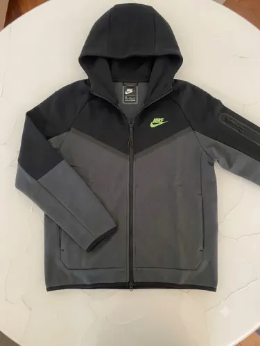Nike Tech Fleece Completo Cinza/Preto - Tamanho M - Novo