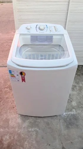 Máquina de lavar 13kg em ótimo estado de uso 