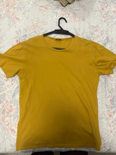 Camiseta Iodice Amarela