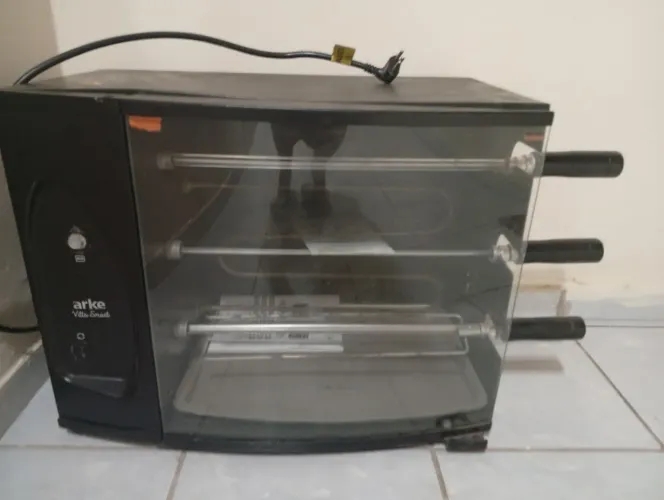 Churrasqueira Elétrica Arke Vitta Smart 3 Espetos - Usada 1x, Perfeita!