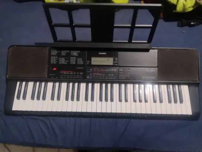 TECLADO CASIO CT-X700