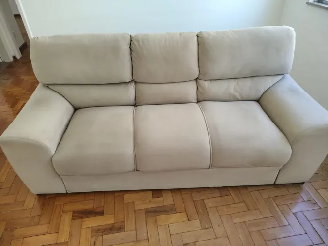 Sofá (3 lugares)