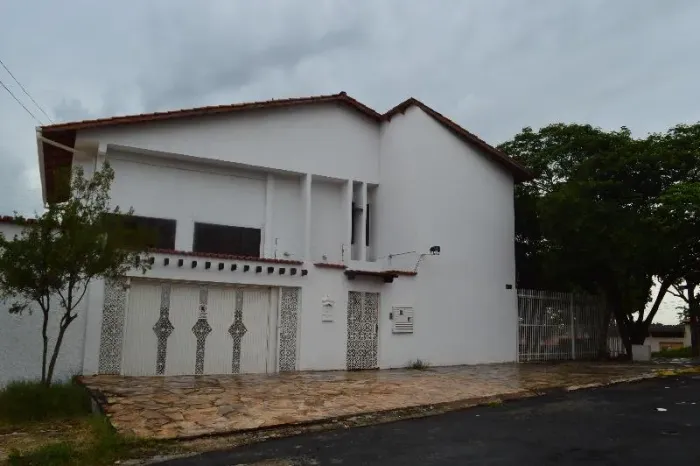 Casa Sobrado Venda, 5 quartos, Alameda Rio Vermelho, Conjunto Residencial Aruanã I, Goiâni