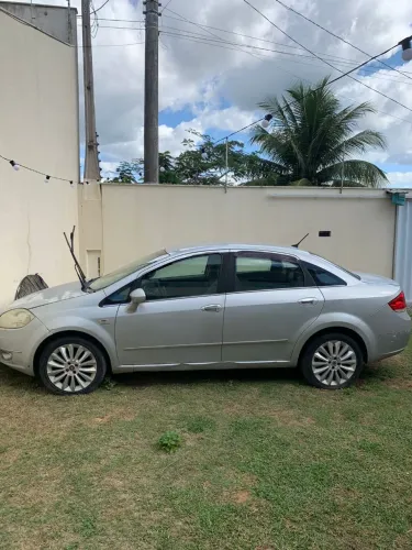 Fiat Linea Absolute 1.9/1.8 Flex Dualogic 4P 2012