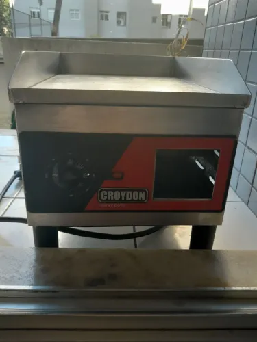 Chapa Eletrica Croydon 220v