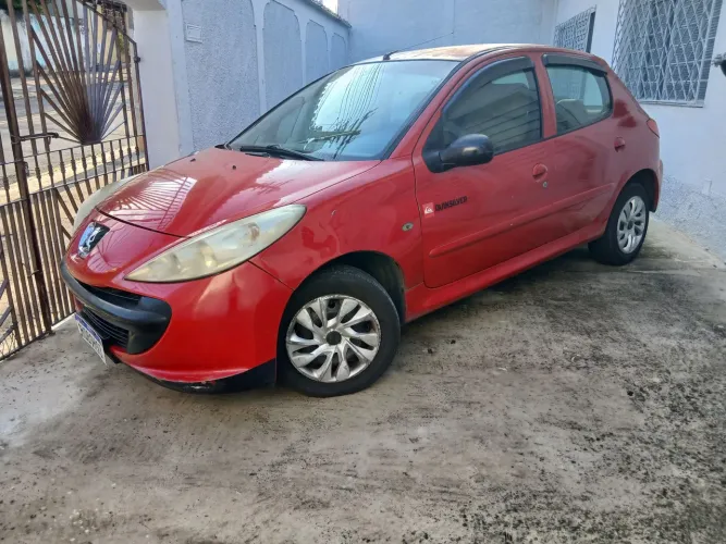 Peugeot 207 X-line 1.4 Flex 8V 5P 2011