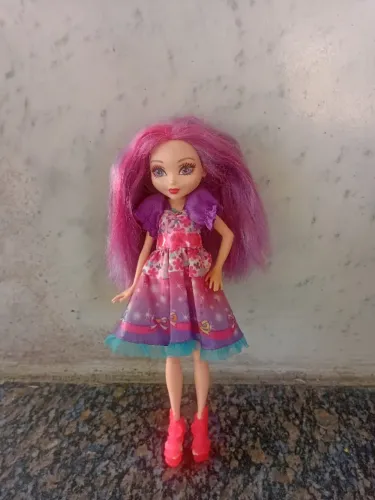 Boneca usada da Mattel