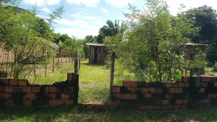 Vende-se terreno 