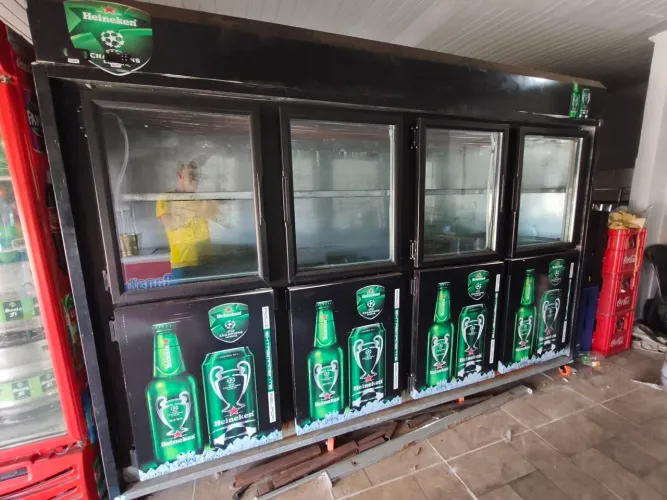 Cervejeira 8 Portas - Câmara fria - Bem Conservada