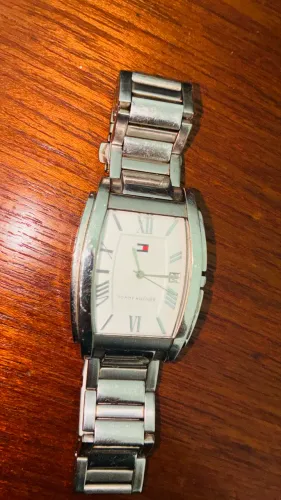 RELÓGIO TOMMY HILFIGER - RARO MODELO T10167