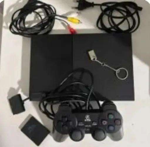 PS2 com vários jogos
