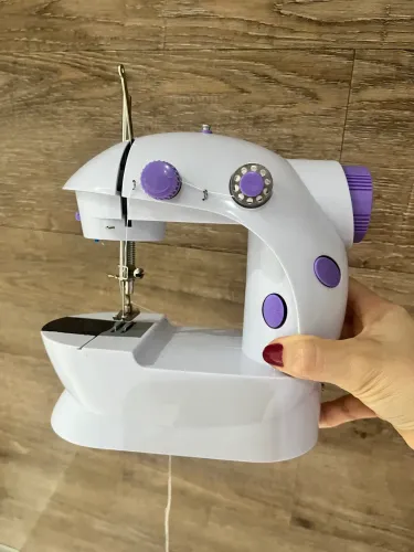 Mini maquina de costura doméstica