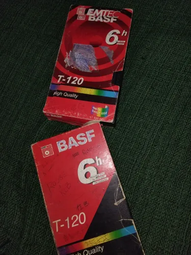 2 vhs com conteúdos rouge e klb