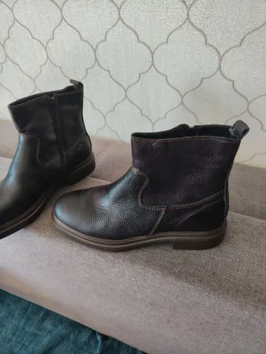 Bota couro legítimo Tam 39