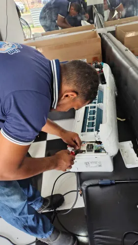 Manutenção em ar condicionado