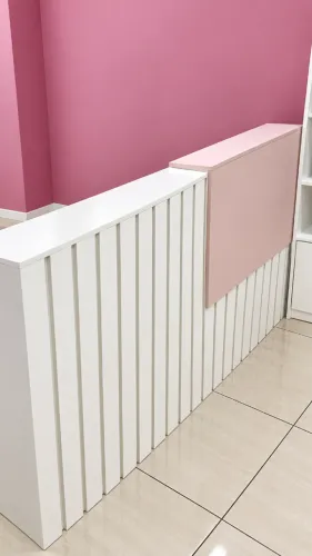 Balcão de Recepção em MDF Branco - Moderno, Elegante e Conservado
