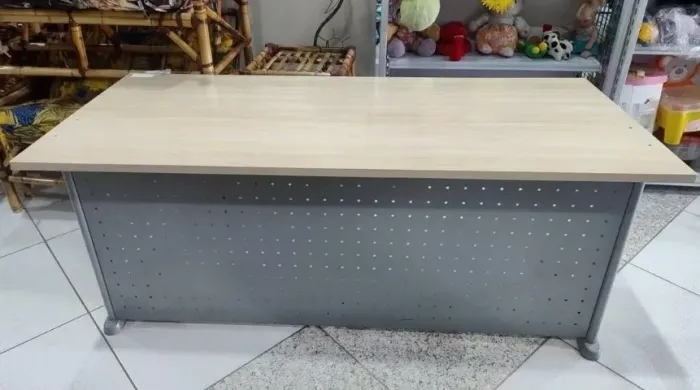 MESA DE ESCRITORIO