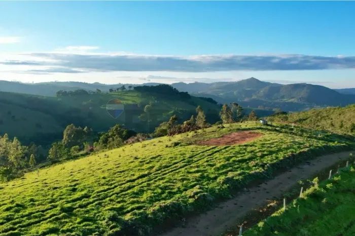 Paraíso dos Lagos | Glebas de 20.000m² na Serra da Mantiqueira com Lazer e Parcelamento em