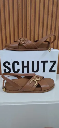 Sandália schutz 35