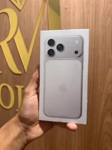 IPHONE 17 PRO MAX 256gb LACRADO