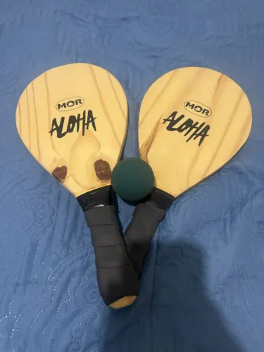 Kit Frescobol Aloha MOR - 2 Raquetes + Bola