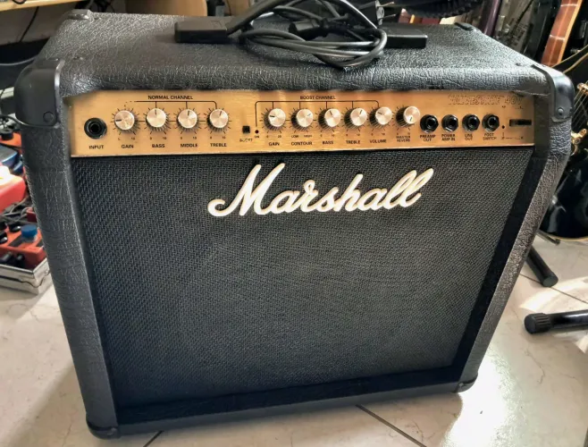 Marshall Valvestate 8040 Pré Valvulado. Amplasso