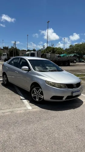 Kia Motors Cerato 1.6 16V Mec. 2011