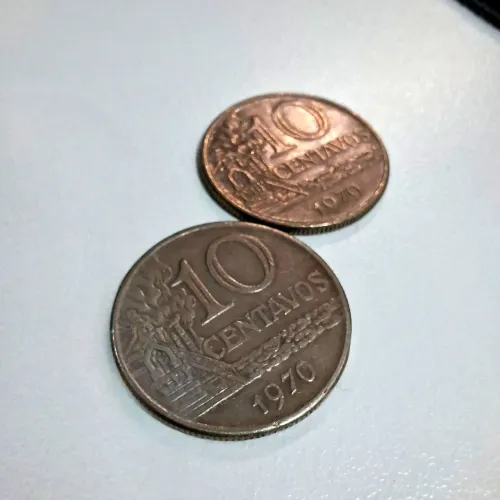 2 moedas antigas de 10 centavos de cruzeiro (1970)