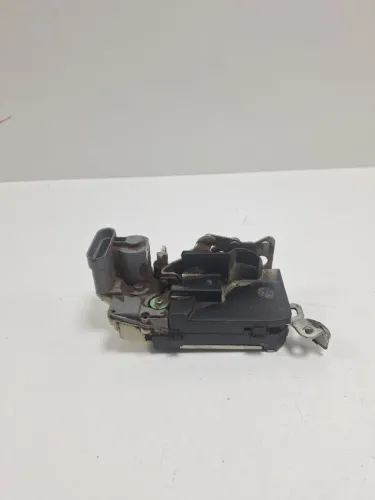 Fechadura Porta Traseira Esquerda Fiat Siena 2011