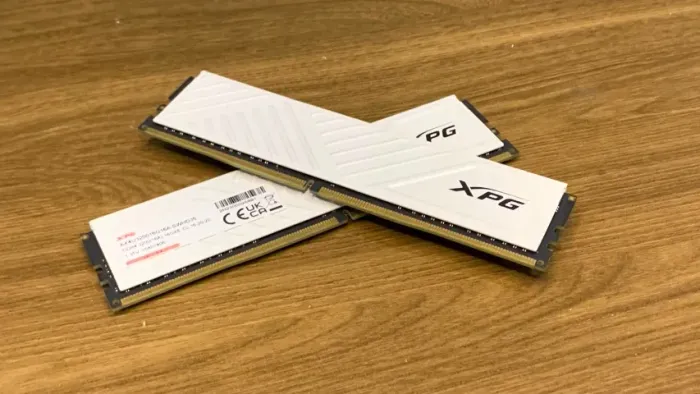 32GB (2X16GB) XPG 3200MHZ CL 16