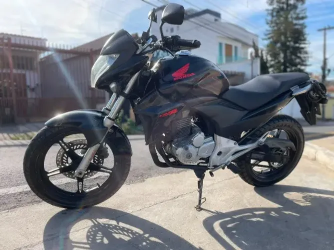 Honda CB 300R Flex 2013/2014 - Muito Conservada
