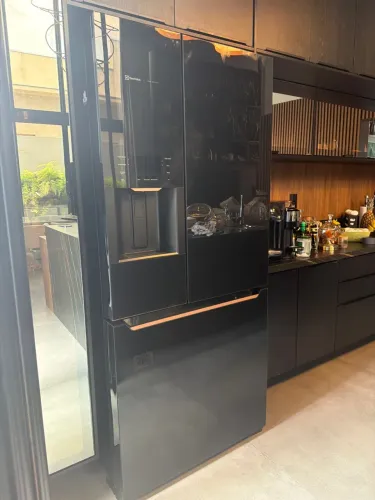 Geladeira Electrolux 3 portas (danificada refrigeração)