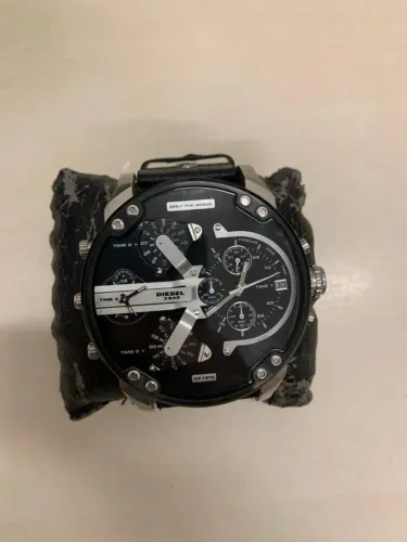 ? Diesel DZ7313 Original 57mm | Certificado de Autenticidade | Estado de Novo | Valor de M