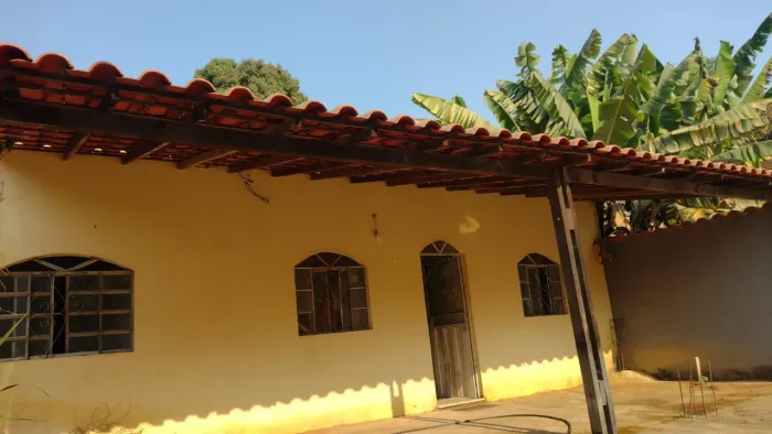 Oportunidade,vendo Casa no Bairro Fortaleza próximo da área comercial.