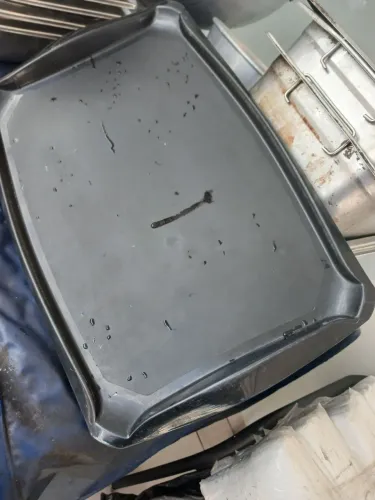 BANDEJAS PRETAS PARA RESTAURANTE