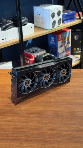 Placa de Vídeo AMD Radeon RX 6750 XT 12GB GDDR6